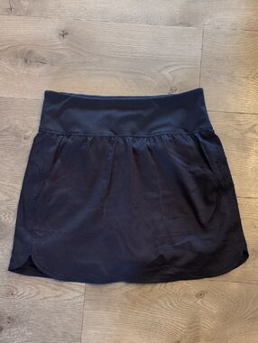 zuda Black Mini Skort with Front Pockets